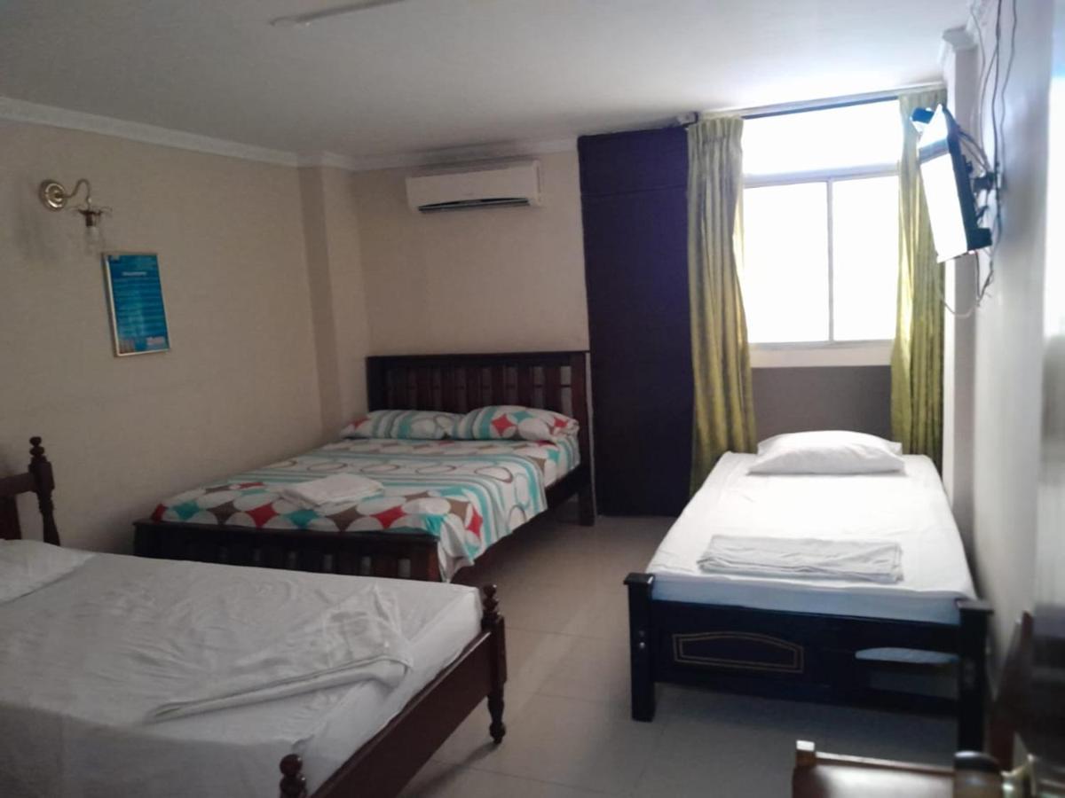 Hotel Danes Barranquilla Barranquilla  Buitenkant foto