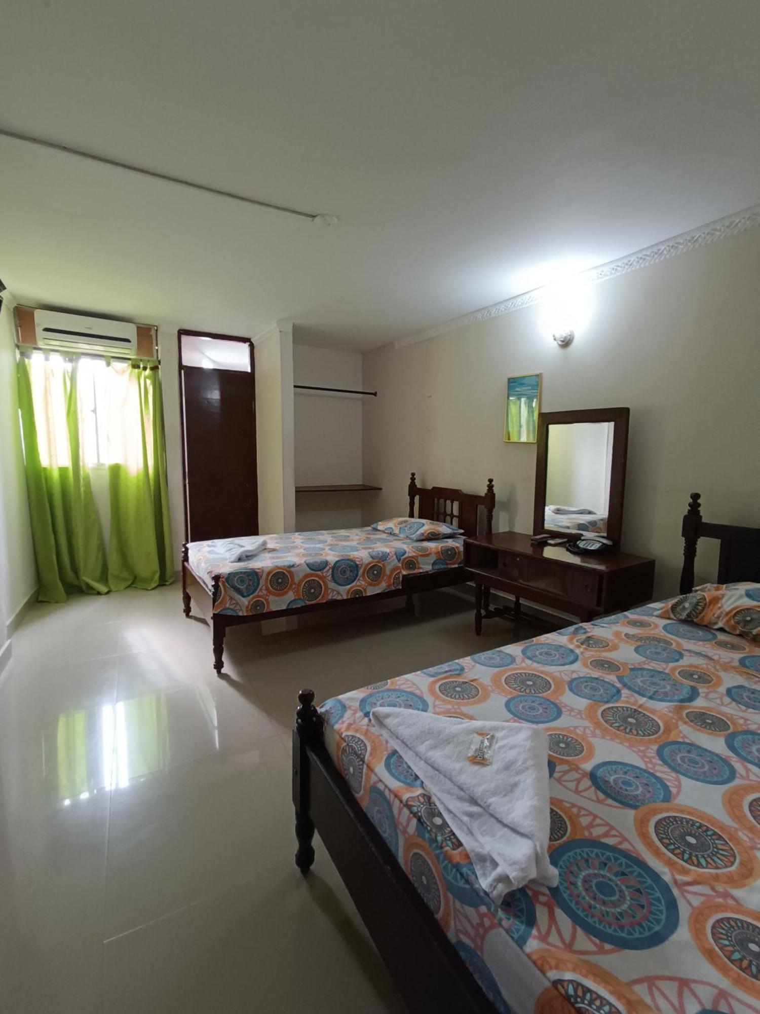 Hotel Danes Barranquilla Barranquilla  Buitenkant foto